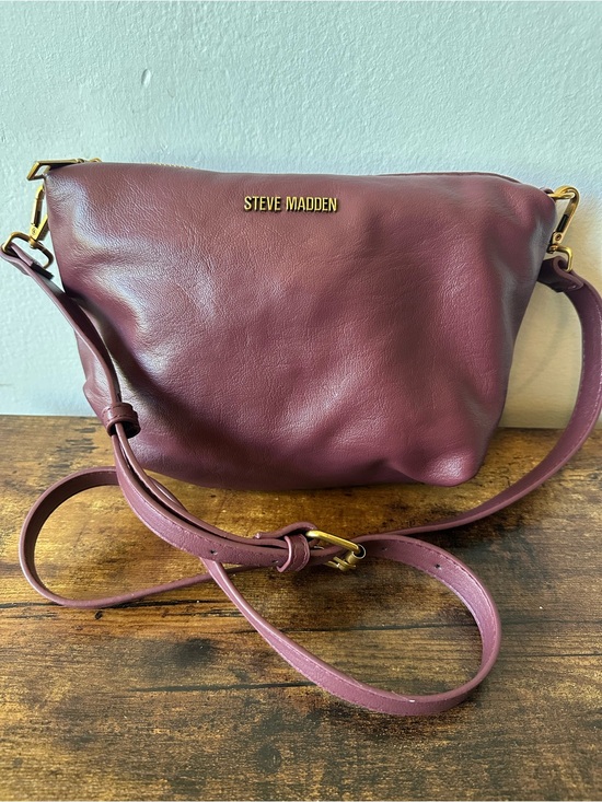 Steve Madden Handbags - Steve Madden Burgundy Red Crossbody Bag Soft Faux Leather Suede-Like Int. NWOT